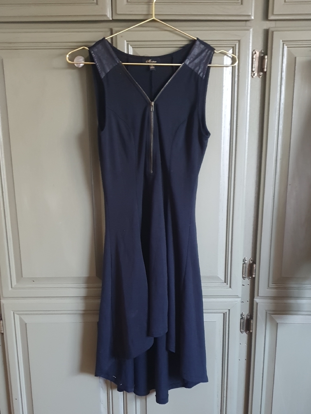 High-Low Sleeveless V-Neck Dress